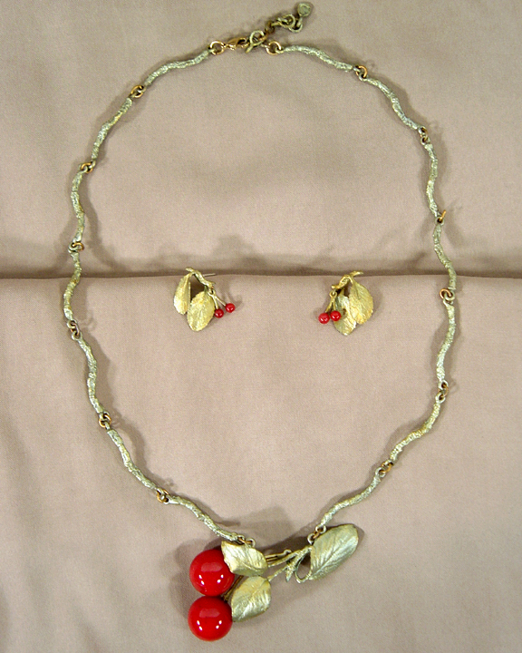 CHERRY BRONZE JEWELRY