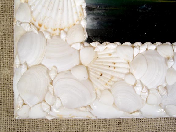 SEA SHELL MIRROR DETAIL