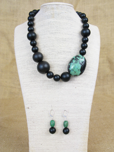 
LARGE TURQUOISE NUGGET & BLACK ONYX BALLS WITH STERLING CLASP