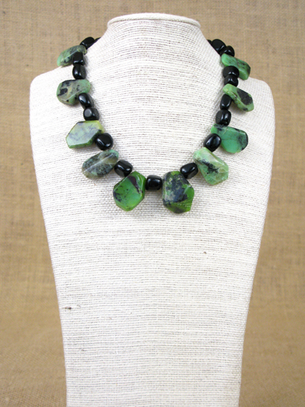 GREEN JADE & BLACK ONYX WITH STERLING CLASP