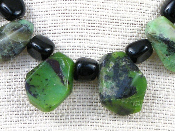 GREEN JADE & BLACK ONYX WITH STERLING CLASP