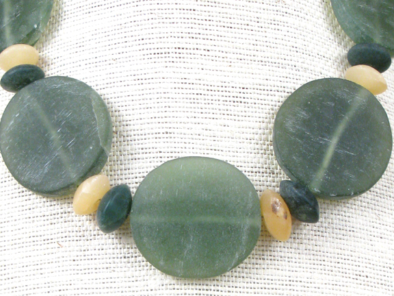 
GREEN AFGHANISTAN SERPENTINE & YELLOW AFGHANISTAN SERPENTINE WITH GOLD VERMEIL CLASP