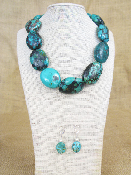 
LARGE TURQUOISE NUGGETS WITH STERLING SILVER CLASP