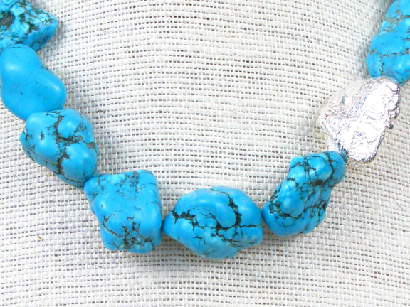 
TURQUOISE & MEDIUM STERLING SILVER NUGGET WITH STERLING CLASP