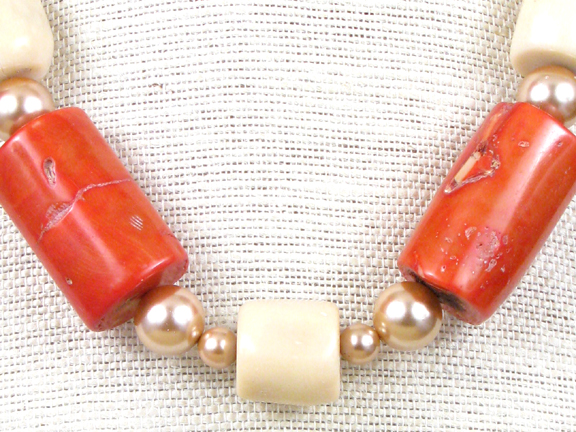 
LARGE ORANGE CORAL & CREAM CORAL & CHAMPAGNE SHELL PEARLS WITH GOLD VERMEIL CLASP