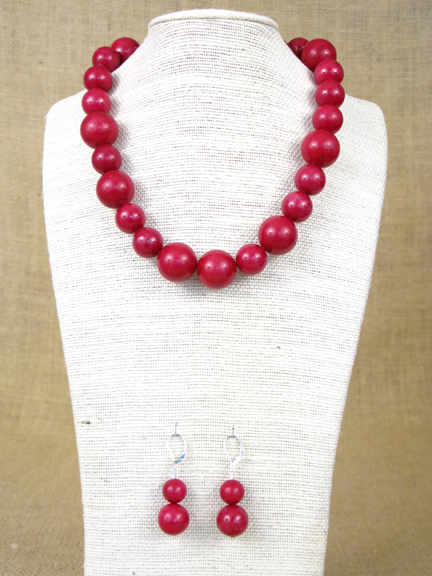 
CRANBERRY RED QUARTZ (DYED) WITH STERLING SILVER CLASP