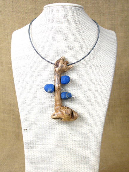 
BURLED ROOT & BLUE SERPENTINE WITH STERLING ROPE COLLAR