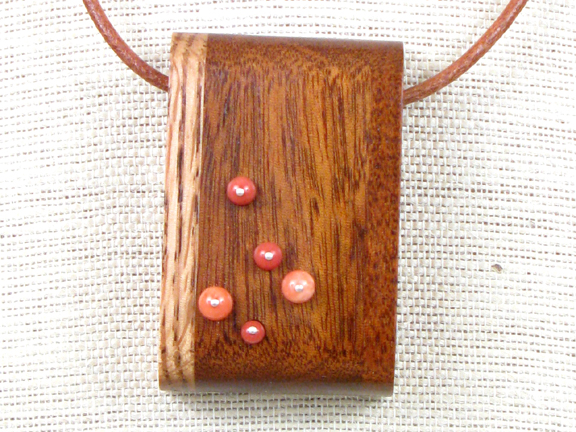 
MAHOGANY LAMINATED WOOD & CORAL WITH LEATHER COLLAR