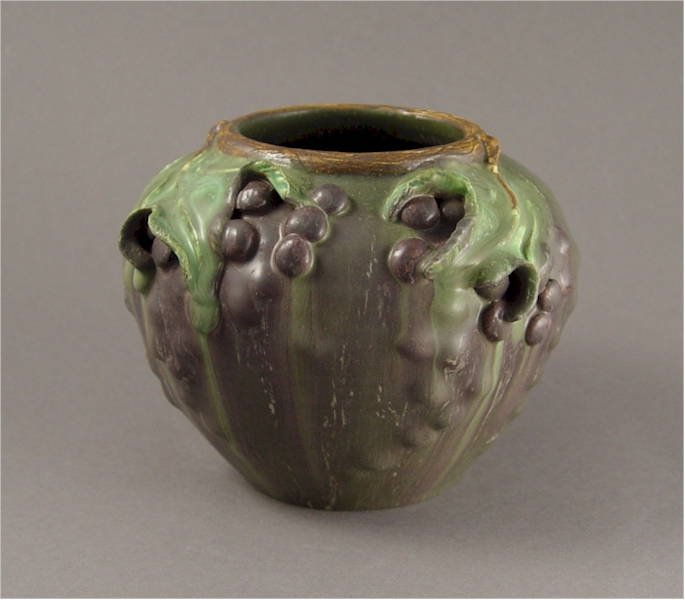 EPHRAIM POTTERY GRAPES OF WRATH POTTERY VASE