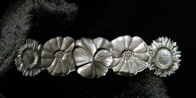 PEWTER MAPLE BARRETTE