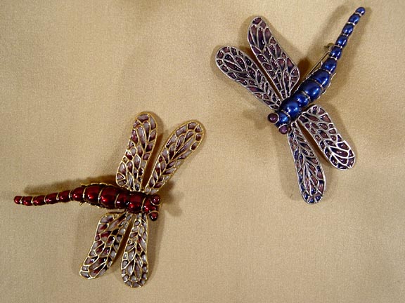 DRAGONFLY PIN DETAIL