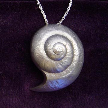 CRESCENT BEACH SNAIL PENDANT