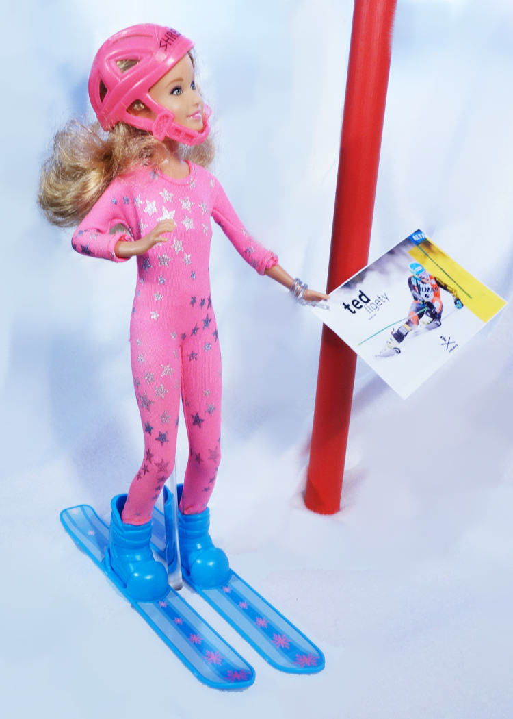 BARBIE SKIS
